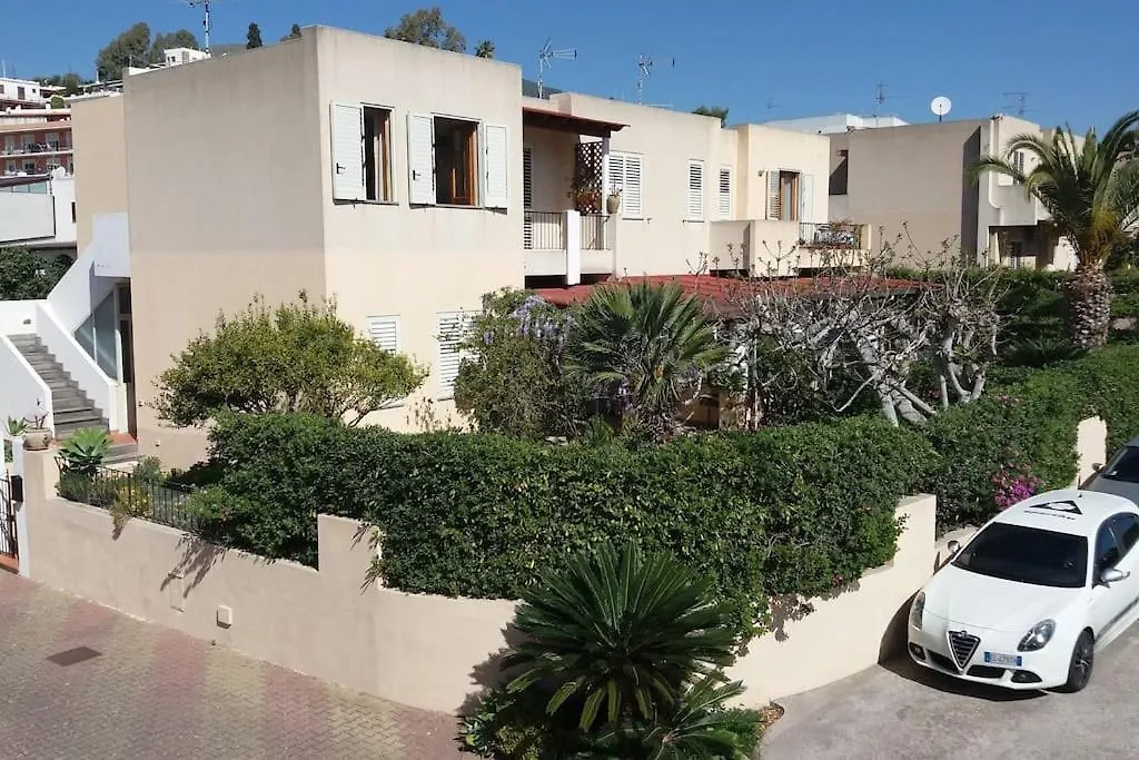 Villa Casa Catalogna , Vicino Al Centro Storico. à Lipari  0*, Lipari (Isola Lipari)